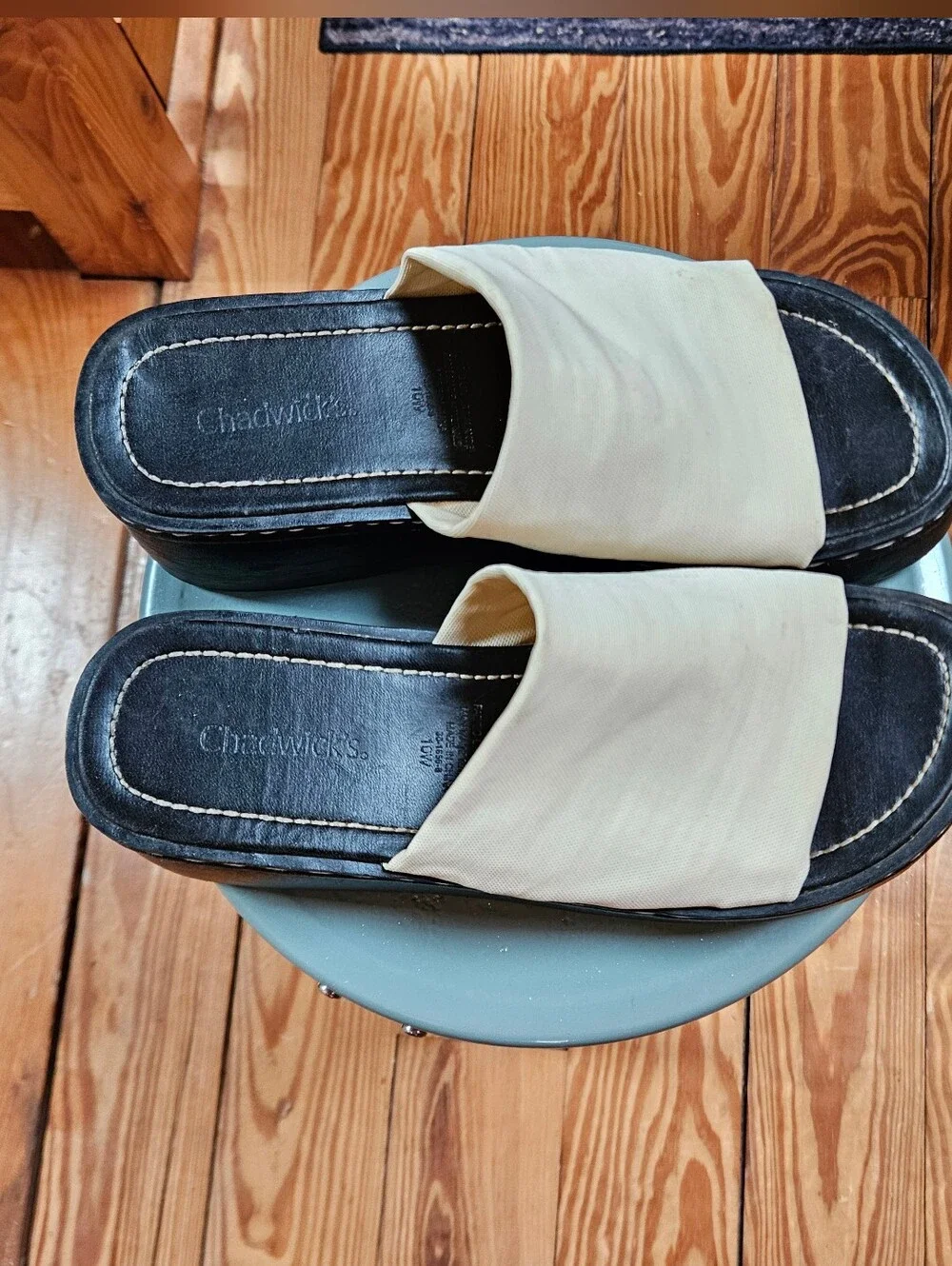 Chadwicks 90s Y2k Platform Slide Sandals in Black and Cream 10 Wide